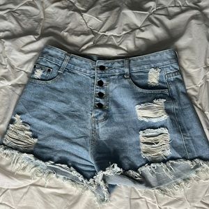 SHEIN size M- fits 4 loose look, and 6/8 fitted look